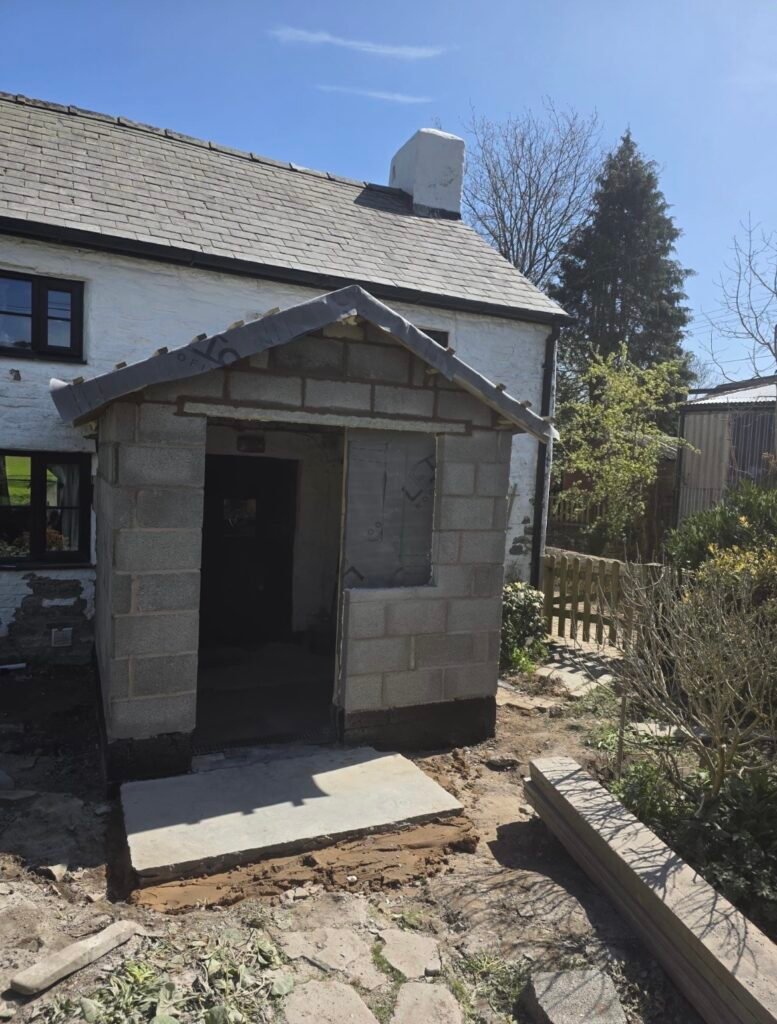 Builders in Llandrindod Wells